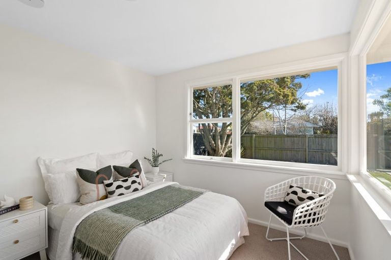 Photo of property in 2 Freebairn Street, Redwood, Christchurch, 8051