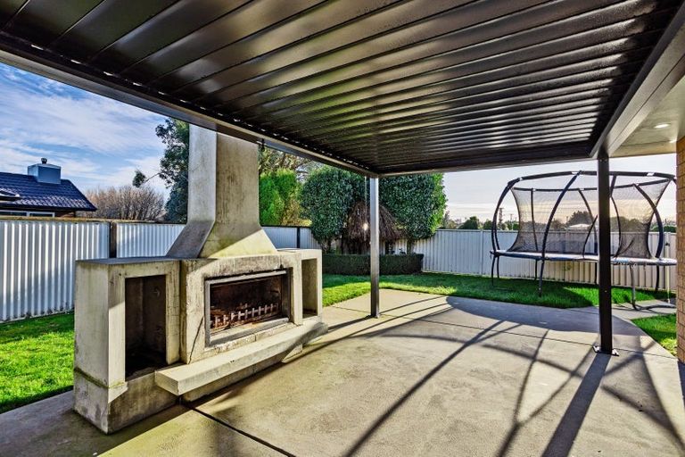 Photo of property in 46 Hoffman Court, Waikiwi, Invercargill, 9810