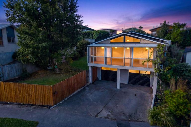 Photo of property in 44 Barnes Street, Glenwood, Timaru, 7910