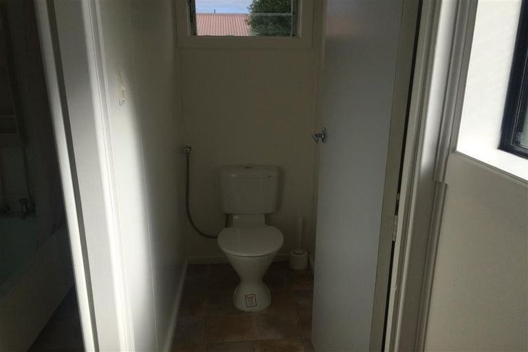 Photo of property in 64 Tramway Road, Strathern, Invercargill, 9812