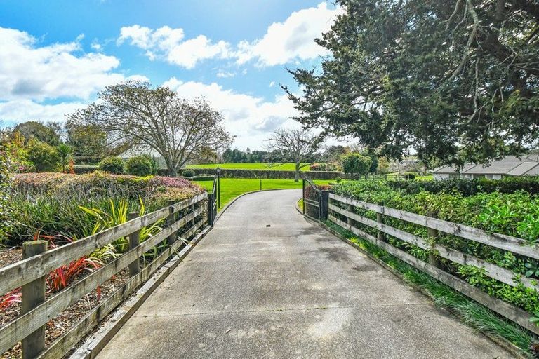 Photo of property in 68 Cooper Road, Ramarama, Drury, 2579