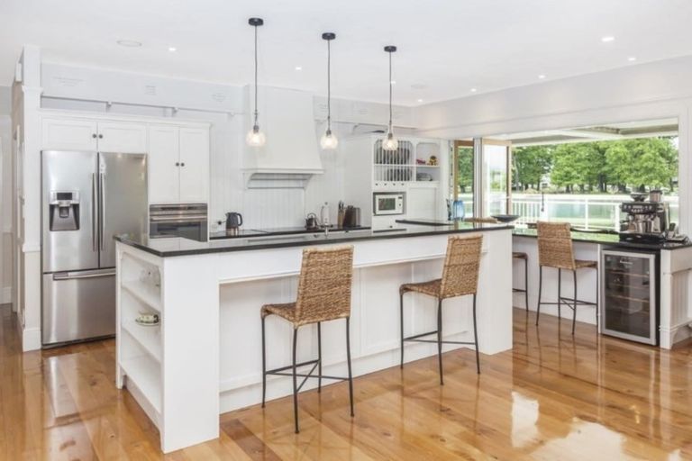 Photo of property in 17 Palmview Drive, Rangiora, 7400