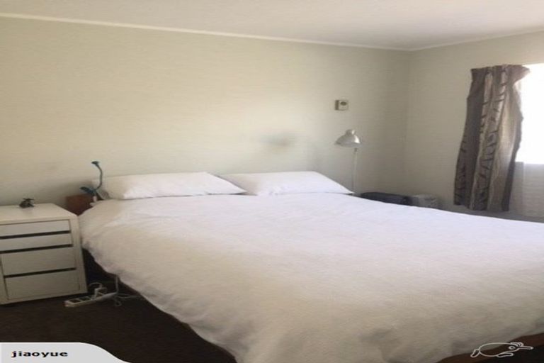 Photo of property in 36a Chamberlain Road, Karori, Wellington, 6012