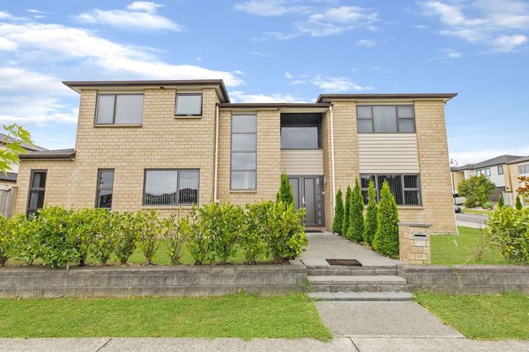 Photo of property in 15 Hughs Way, Flat Bush, Auckland, 2019