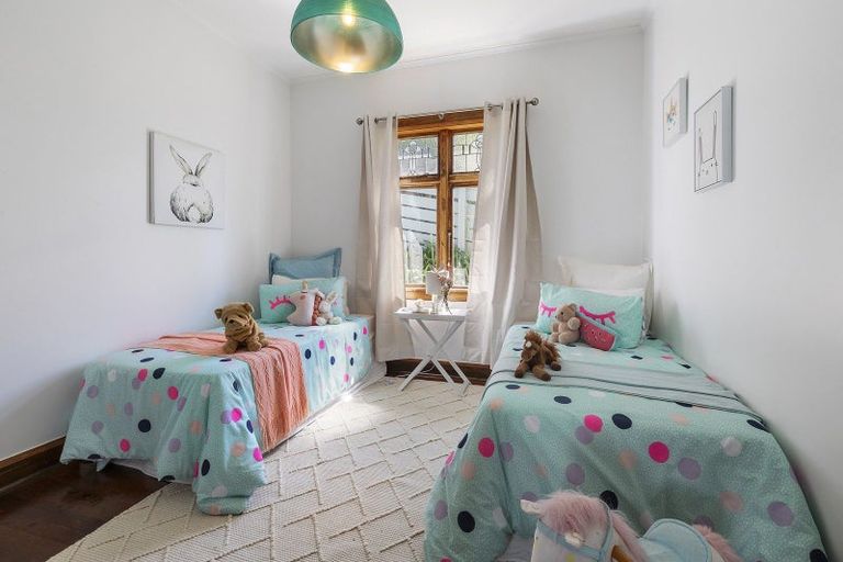 Photo of property in 2 Hataitai Road, Hataitai, Wellington, 6021