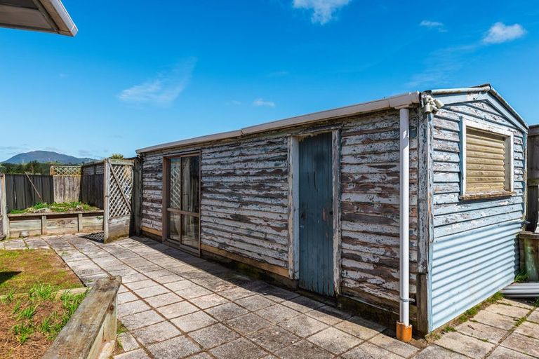 Photo of property in 4 Kauri Drive, Wairakei, Taupo, 3332