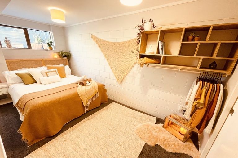 Photo of property in 121 Poplar Grove, Whalers Gate, New Plymouth, 4310