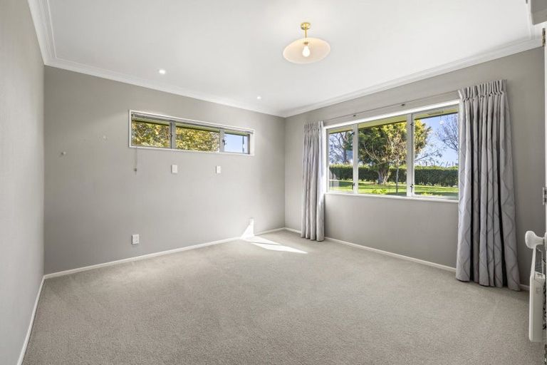 Photo of property in 2 Lawbrooke Lane, Te Awamutu, 3875