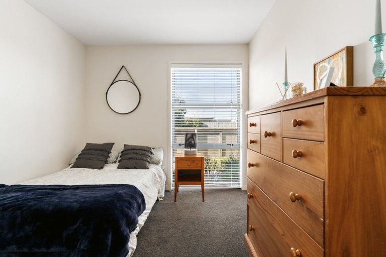 Photo of property in 1 Butterworth Crescent, Papamoa Beach, Papamoa, 3118