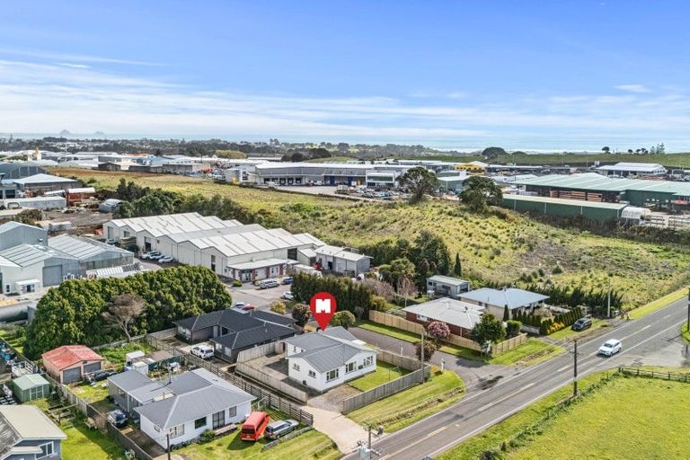 Photo of property in 44 Egmont Road, Waiwhakaiho, New Plymouth, 4312