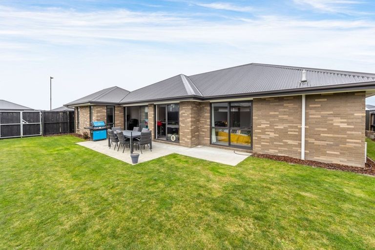 Photo of property in 6 Nicolau Avenue, Rolleston, 7615