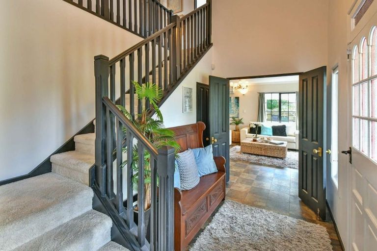 Photo of property in 14 Cameron Place, Drury, 2113