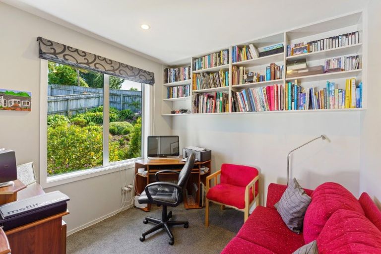 Photo of property in 23 Petrel Close, Paraparaumu Beach, Paraparaumu, 5032