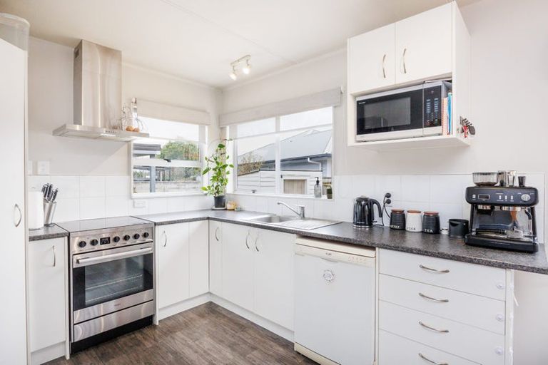 Photo of property in 44 Pharazyn Street, Feilding, 4702