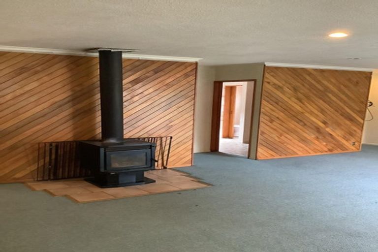 Photo of property in 17b Ramore Place, Redwood, Christchurch, 8051