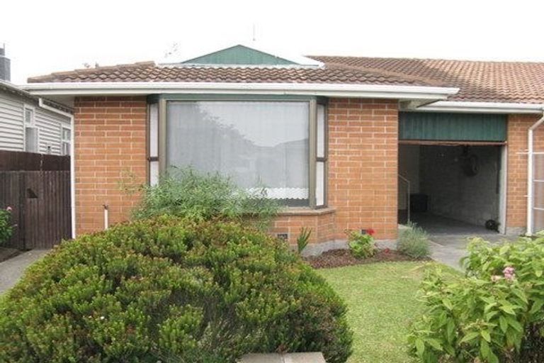 Photo of property in 1/12 Dover Street, St Albans, Christchurch, 8014