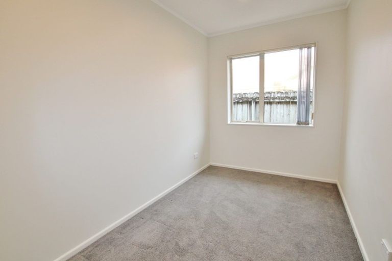 Photo of property in 9 Judd Place, Orewa, 0931