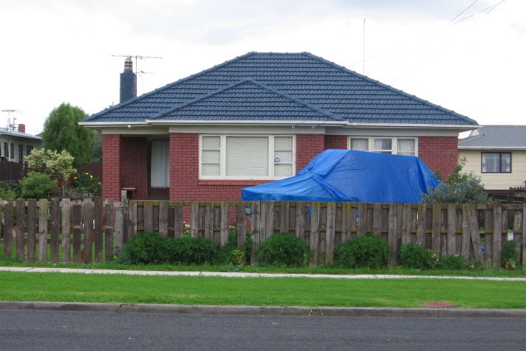 Photo of property in 1/15 Ballance Avenue, Papatoetoe, Auckland, 2104