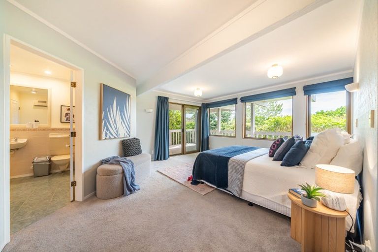 Photo of property in 178 Paremata Road, Paremata, Porirua, 5024