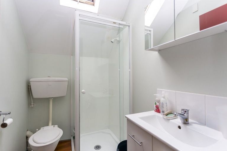 Photo of property in 4/74 Hansons Lane, Upper Riccarton, Christchurch, 8041