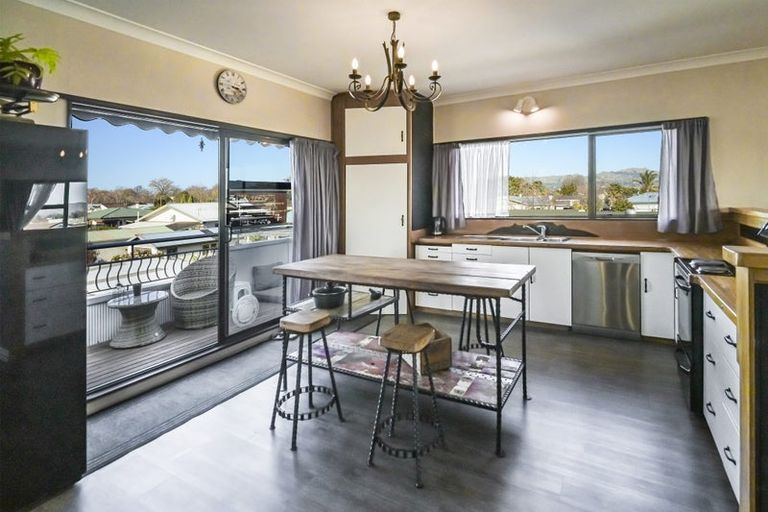 Photo of property in 912 Ellison Road, Parkvale, Hastings, 4122