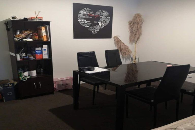 Photo of property in 100u9 Knighton Road, Hillcrest, Hamilton, 3216