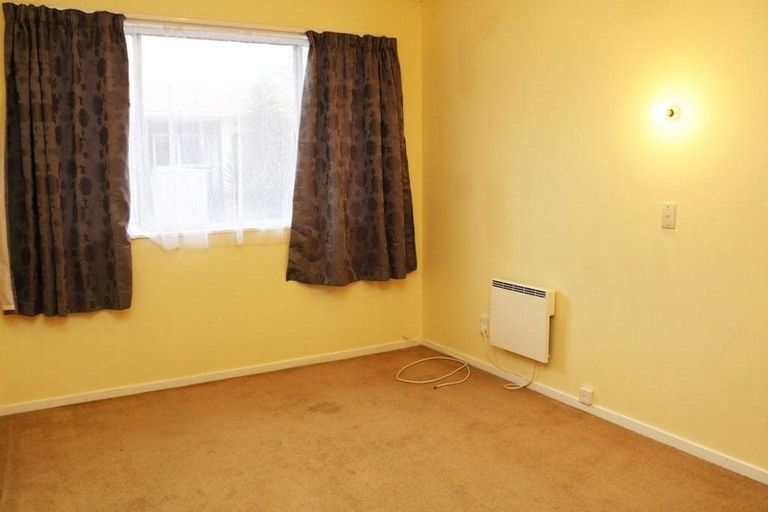 Photo of property in 171f2 Queens Drive, Lyall Bay, Wellington, 6022