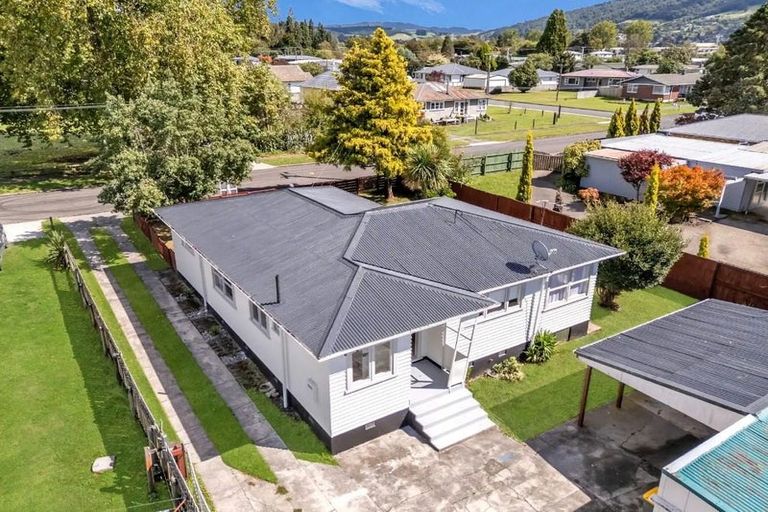 Photo of property in 2 Werrina Crescent, Mangakakahi, Rotorua, 3015