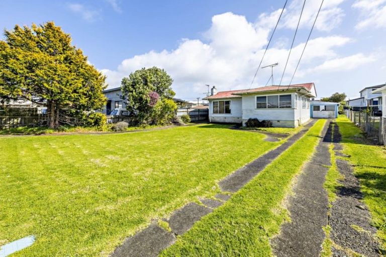 Photo of property in 4 Atkinson Avenue, Papatoetoe, Auckland, 2025