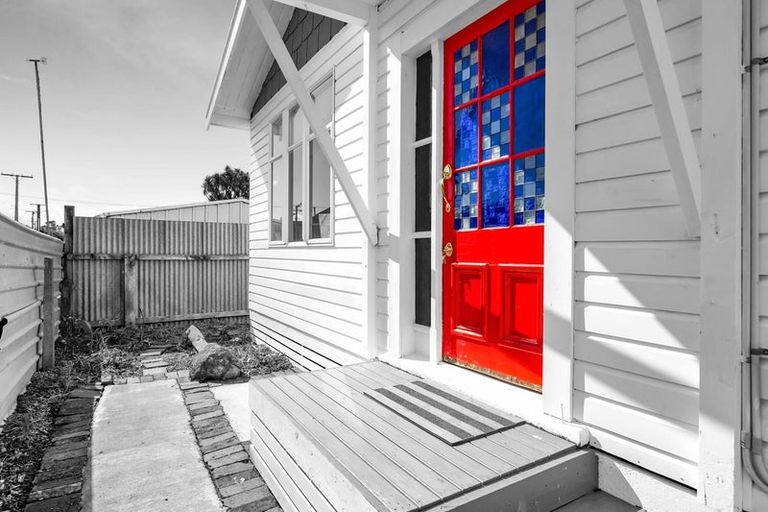 Photo of property in 81a Manawapou Road, Hawera, 4610