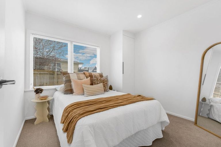Photo of property in 36 Normandy Place, Henderson, Auckland, 0610