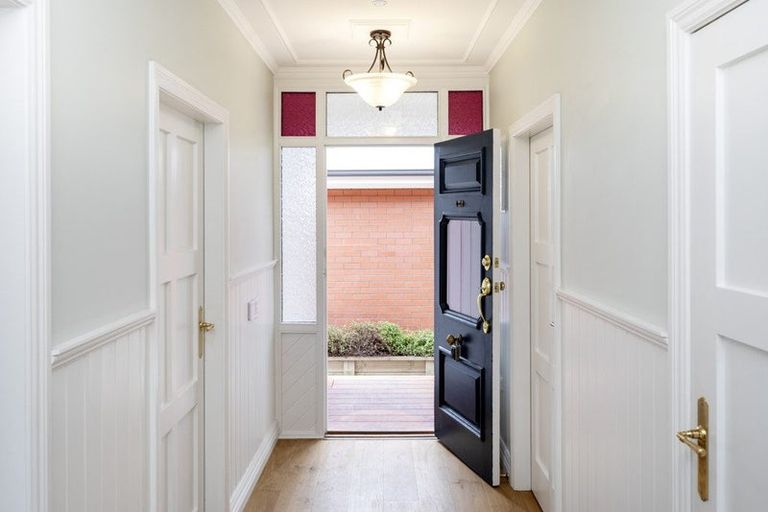 Photo of property in 6a Karo Place, Ilam, Christchurch, 8041