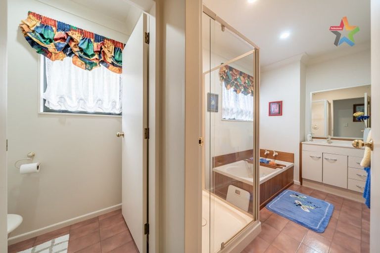 Photo of property in 2/25 Mills Street, Boulcott, Lower Hutt, 5010