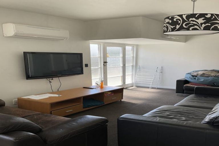 Photo of property in 53 Picton Avenue, Riccarton, Christchurch, 8011