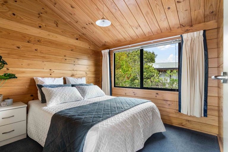 Photo of property in 11 Pleasant Place, Pauanui, Hikuai, 3579