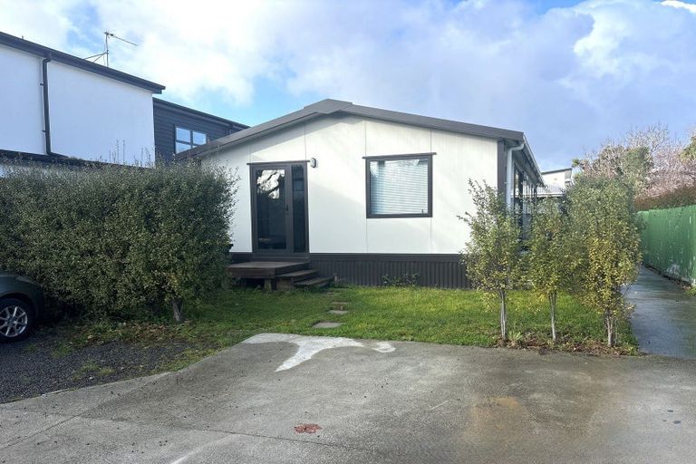 Photo of property in 340 Armagh Street, Christchurch Central, Christchurch, 8011