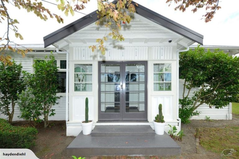 Photo of property in 124 Edward Avenue, Edgeware, Christchurch, 8013