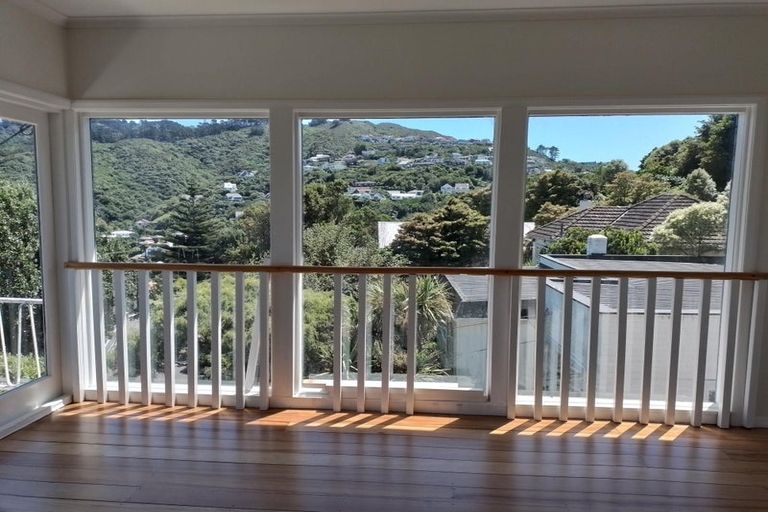 Photo of property in 39 Rangoon Street, Khandallah, Wellington, 6035