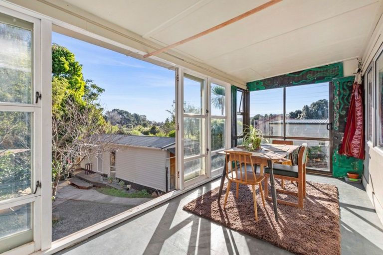 Photo of property in 3 Te Hutewai Road, Raglan, 3225