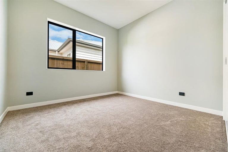 Photo of property in 32 Ta Moko Drive, Gulf Harbour, 0930