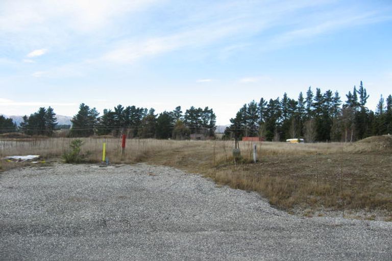 Photo of property in 29 Old Racecourse Road, Albert Town, Wanaka, 9305