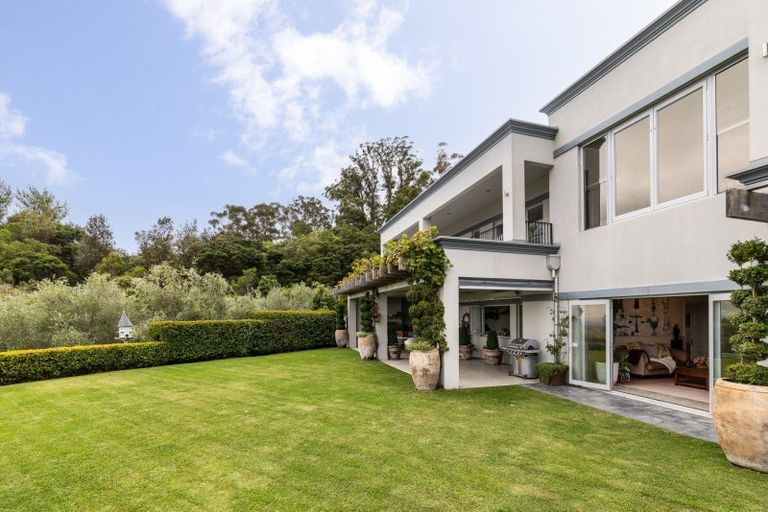 Photo of property in 137 Blackbarn Road, Havelock North, 4294
