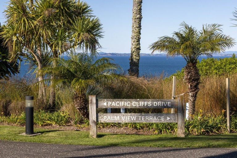 Photo of property in 4 Palm View Terrace, Gulf Harbour, Whangaparaoa, 0930