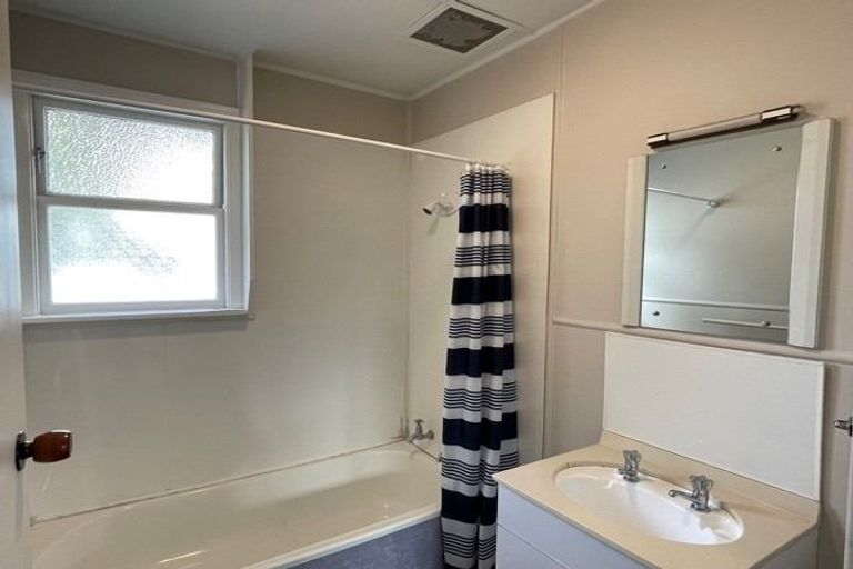 Photo of property in 51 Saint Johns Street, Woolston, Christchurch, 8062