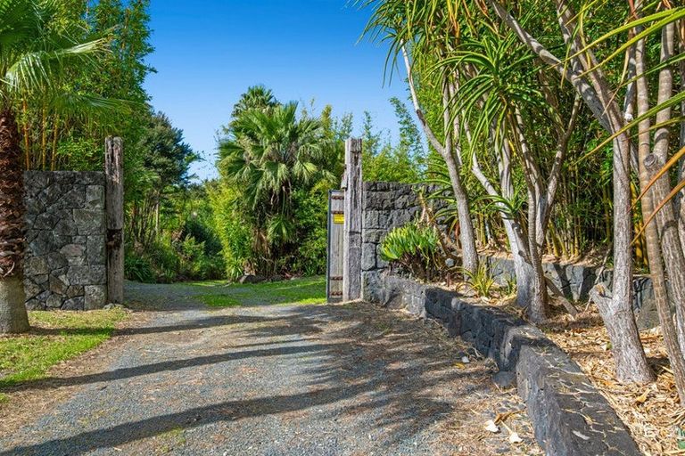 Photo of property in 257 Pine Valley Road, Dairy Flat, Silverdale, 0992
