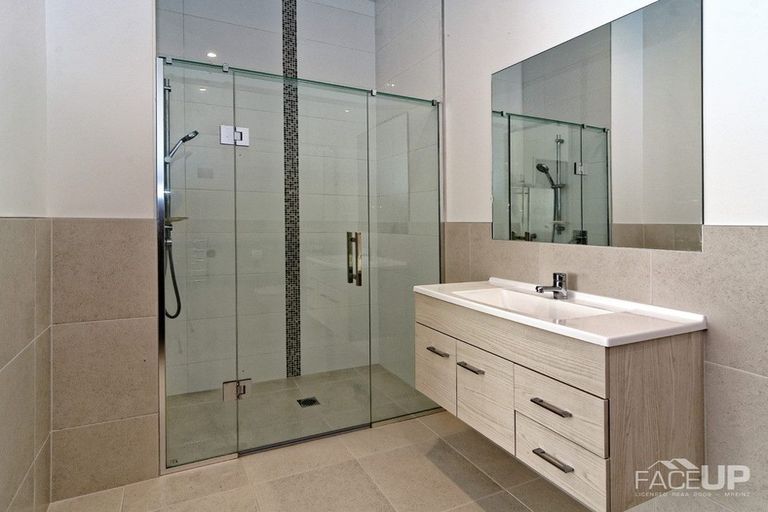 Photo of property in 2b Meteor Road, Hobsonville, Auckland, 0616