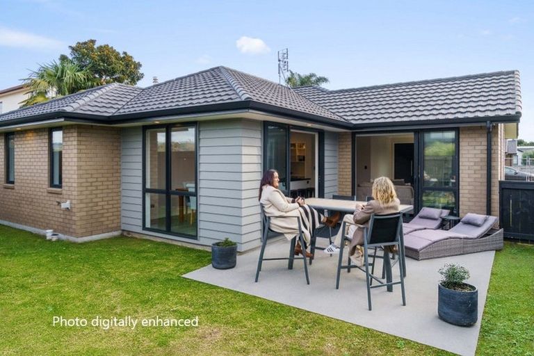 Photo of property in 18 Centaine Way, Papamoa Beach, Papamoa, 3118