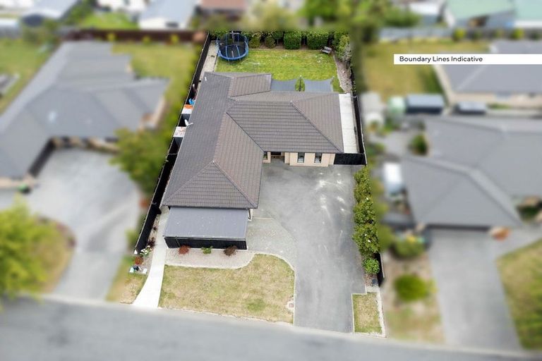 Photo of property in 33 Kotare Avenue, Rangiora, 7400