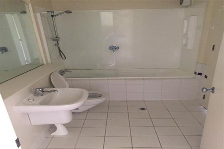 Photo of property in Sirocco Apartments, 816/8u Church Street, Wellington Central, Wellington, 6011