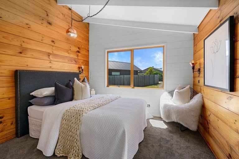 Photo of property in 107 Thornton Road, Cambridge, 3434